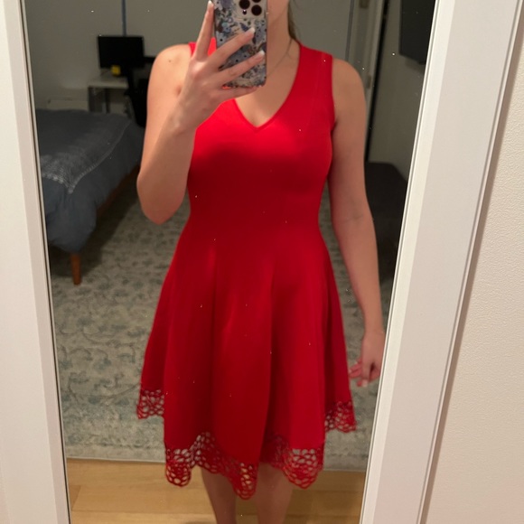 Donna Ricco Dresses & Skirts - Donna Ricco fit and flare red dress